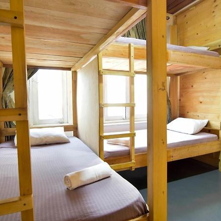 Jay'S Bunks-Kandy Hostel (Adults Only) Екстер'єр фото