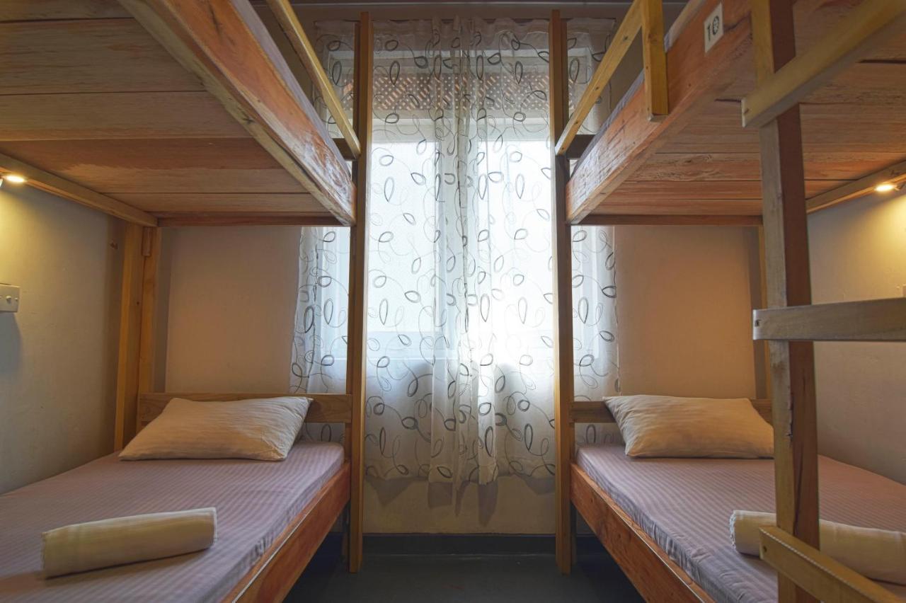 Jay'S Bunks-Kandy Hostel (Adults Only) Екстер'єр фото